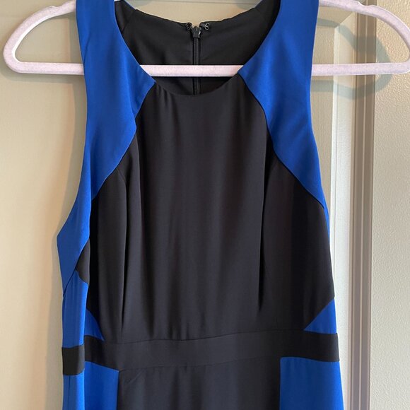 BCBGMAXAZRIA Angela Gown - NWT - Size 4 - Picture 4 of 11